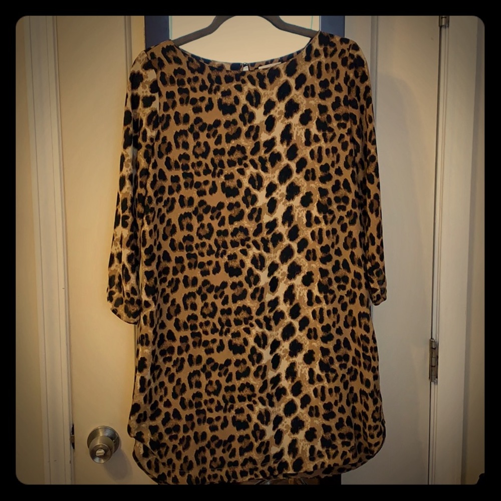 Wide mini dress leopard print